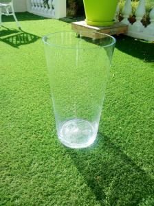 Vase en verre clair