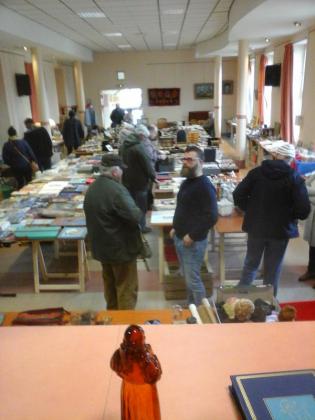 Brocante couverte - Mehun-sur-Yèvre
