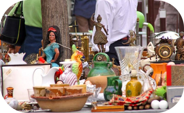 Vide-greniers - Saint-Michel-Chef-Chef