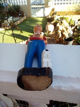 Tintin sculpté en bois peint