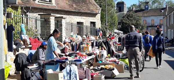 Brocante vide grenier de Nandy