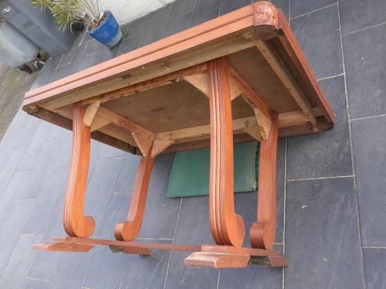 Table en bois