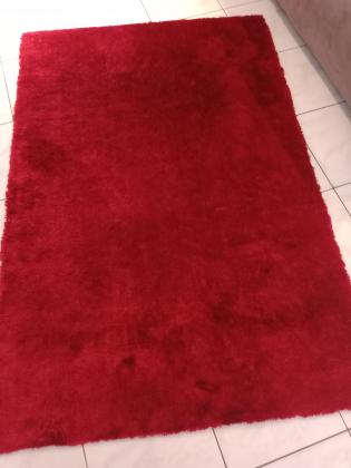 Joli Tapis rouge