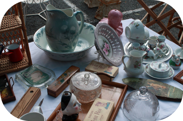 Brocante, Vide-greniers - Francueil