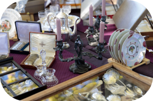 Brocante, Vide-greniers - Blanot