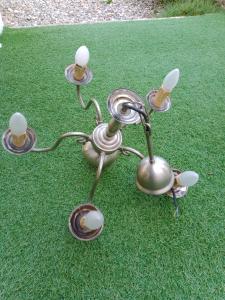 Lustre 5 branches avec ampoules