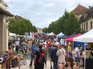 Brocante, Vide-greniers - Villamblard