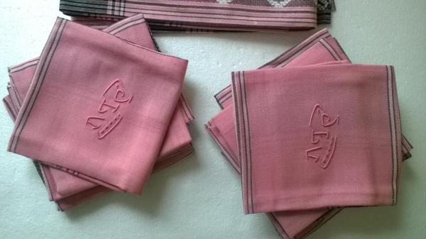 Grande nappe ancienne bayer dralon