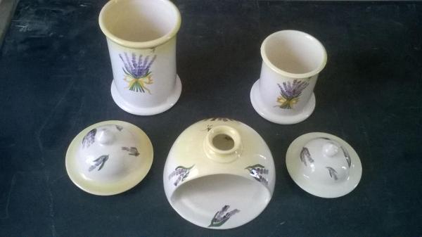 Ensemble décoratif provençal