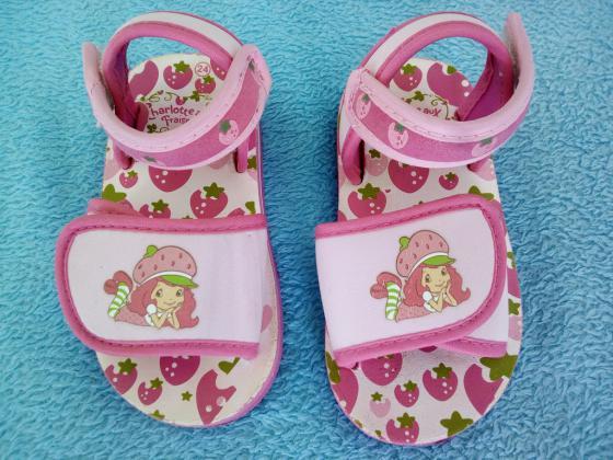 Sandales fille Charlotte aux Fraises