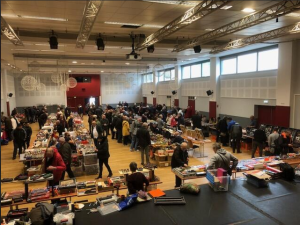 Bourse d'échanges de miniatures, autos, modèles réduits