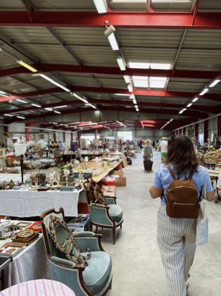 283e marché antiquités-brocante - Avignon