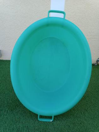 Bassine verte des années 60