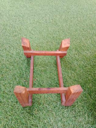 Vinaigrier en grés du marais