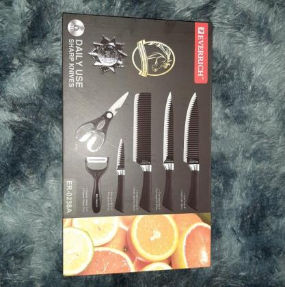 Coffret 6 couteaux de cuisine Qualité Pro neuf école restauration