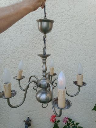 Lustre 5 branches avec ampoules