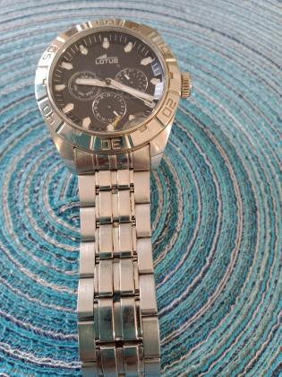 Montre homme LOTUS