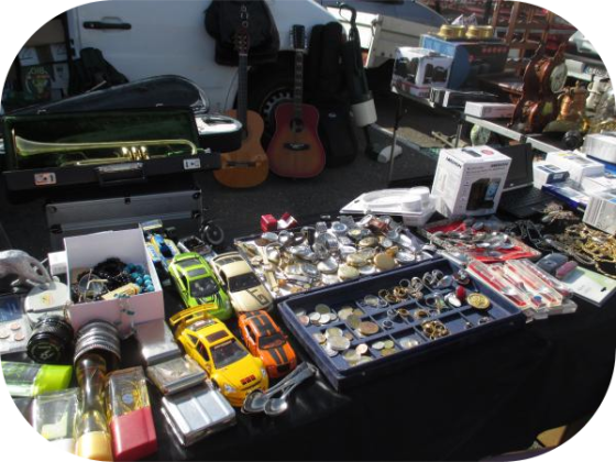 Brocante, Vide-greniers - Semussac