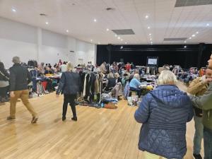 Bourse aux Vêtements - Comines