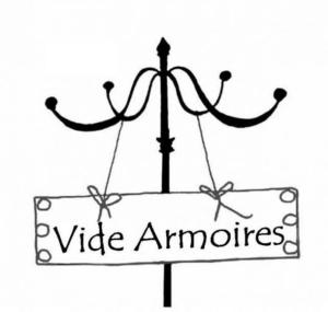 Vide-armoires de printemps, puériculture, jouets, Livres - Parigné-L'Evêque