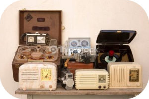 Bourse radio, tv ancienne, vinyles - L'Échelle-Saint-Aurin