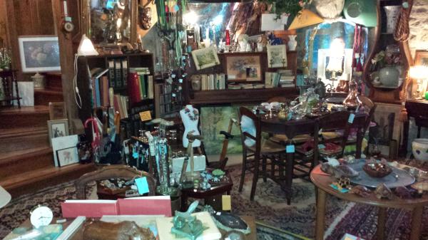 Vide Genier,Vide Maison