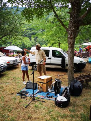 Brocante vide-grenier marché gourmand Lincou (12)