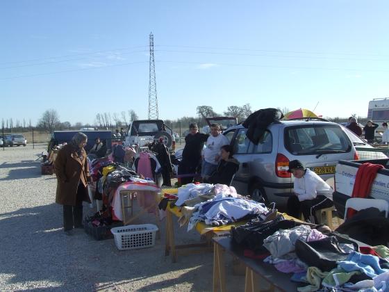 Grand vide grenier et grand bourse moto