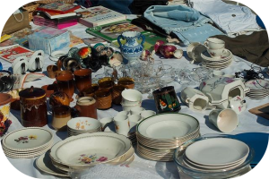 Brocante, Vide-greniers - Ville