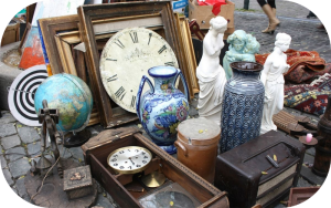 Brocante, Vide-greniers - Châteaubernard