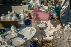Brocante, Vide-greniers - Meyrargues