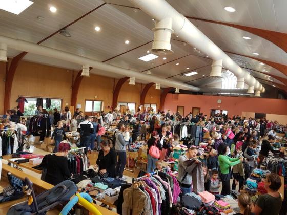 Bourse vêtements, jouets, matériel de puériculture - Muntzenheim